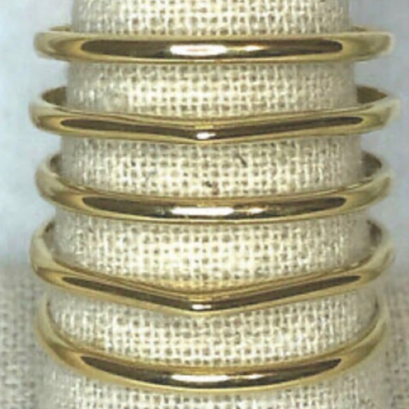 Stella and Dot Gold Maylee ring (S/M) Adjustable - Picture 5 of 8